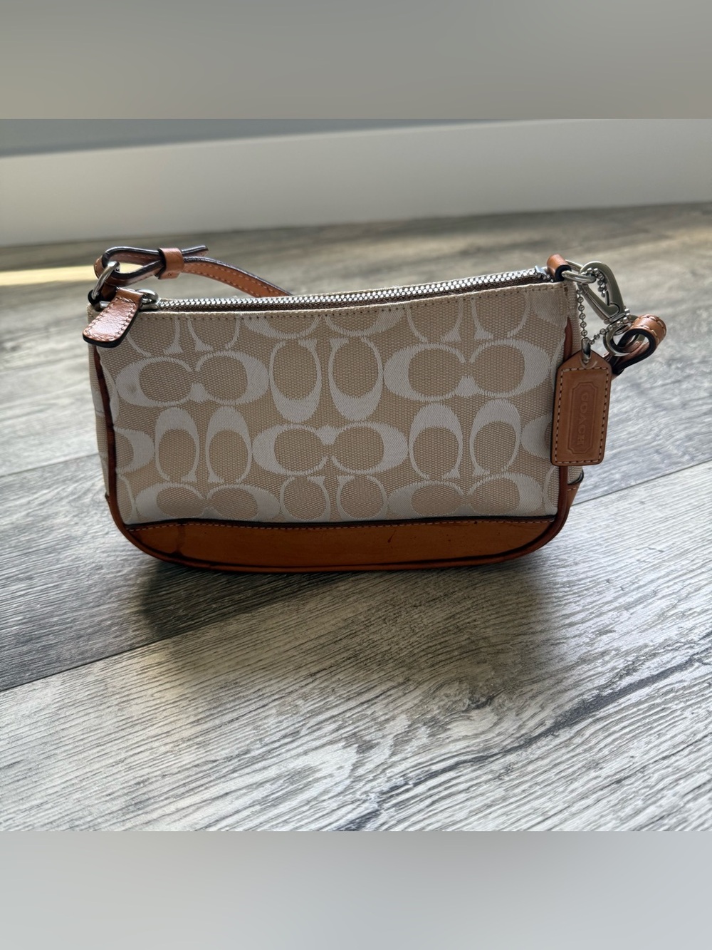 Vintage Coach 6094 Y2K Signature Canvas Brown Leather Shoulder Bag.